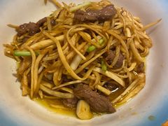 -俏湘厨•地道湘菜(建华南路店)