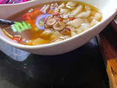 手工醪糟粉子-何师烧烤Pro ·江湖川菜·小龙虾·精酿(太古里旗舰店)