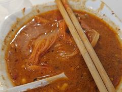 -佰人王串串香火锅(洋珠巷店)