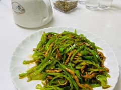 辣椒炒肉丝-集贤门·徽菜(南山店)