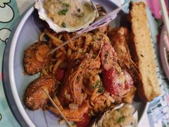 -水桶王国主题餐厅·聚会·生日派对·亲子活动·家庭套餐(亚龙湾希尔顿店)