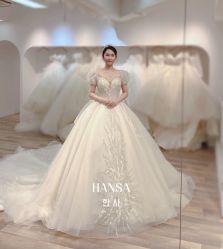 -HANSA韩纱婚纱礼服·龙凤褂·西装设计师集合店