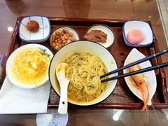 -百年老字号·观振兴蟹黄面·三虾面·苏式面(观前街富仁坊巷店)