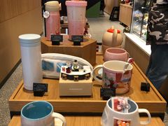 零售区-星巴克臻选(成都东方新希望天祥店)