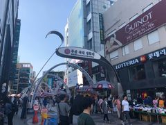 -BIFF 广场