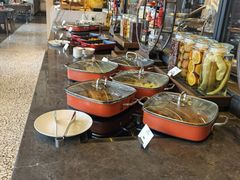 自助取餐区-怡咖啡海鲜自助餐厅(浦东香格里拉店)