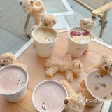 被小熊包围的咖啡店买咖啡送小熊
