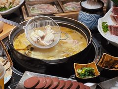 -小椒娘撒椒鱼火锅(三八广场店)
