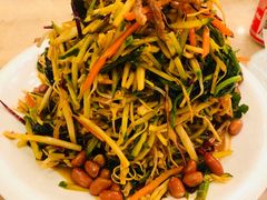 -胖太太四川麻辣排骨串(镇江路分店)