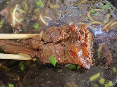 -小龙大肉面馆