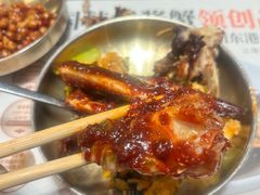 -草家酱蟹炭火烤肉店(珲春南路二店)