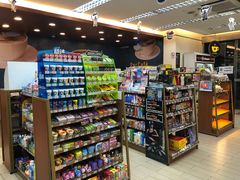 -全家便利店(南峰中心店)