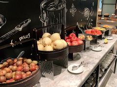 -顺德联塑万怡酒店·万荟轩自助餐厅