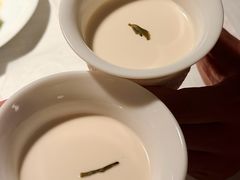 老香港茶香牛奶冻-莉莉海堂HAITANG·烤鸭(国贸商城店)