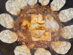 -地锅公社·现炒地锅鸡·地锅鱼·夜宵(罗锦路店)