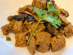 -侬佳蒸菜馆(听潮店)