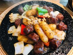 -蜜桃餐厅·伴山(湖滨商业街店)