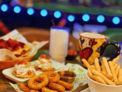 -Famous肥猫墨西哥音乐餐吧(五棵松华熙LIVE店)