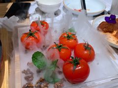 番茄脆菇沙拉-小大董·烤鸭(凤凰汇店)