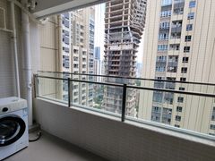 -初禾Film·Apartment(深圳福田岗厦地铁站店)