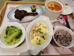 -喜喜月子(瑞虹天地店)