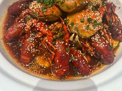 -肥肥虾庄·金牌油焖大虾(东湖欢乐谷店)