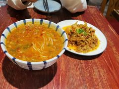 小锅米线-浩海火烧云傣家菜(京广店)