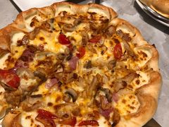 芝心新奥尔良风情烤肉披萨-必胜客(城西银泰店)