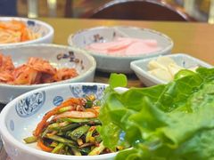 -豚豚猪村烤肉·韩国烤肉(总店)