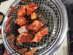 -啊美丽炭火烤肉(滑翔一店)