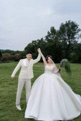 -雪中彩影婚纱摄影·微光艺术中心