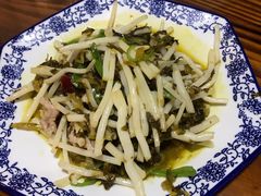 太湖芦苇根炒肉丝-呼吸森林·生态农庄农家乐私房菜