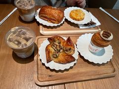-VERIE BAKEHOUSE