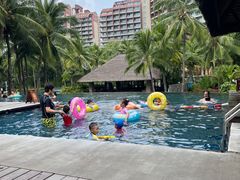 -三亚湾海居铂尔曼度假酒店