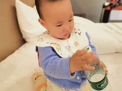 -爱的果实月嫂育婴师(世纪东方店)