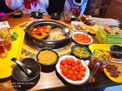 -牛小嫩串串火锅(老国贸总店)