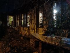 -斯多格书乡(北京大学畅春园店)
