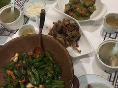 -丹江口渔村·湘味厨房(桃园店)
