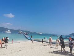 -班拉雅潜水度假村