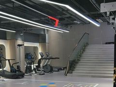 -英派斯健身旗舰店(海信国际中心馆)