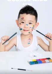 -小熊维尼高端儿童摄影(南山店)