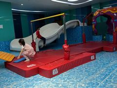 -Swim斯卫姆国际儿童游泳中心(红博中央公园店)