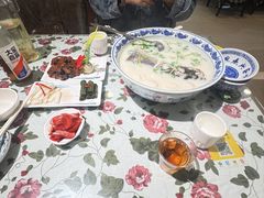 -南京金牛湖巨碗鱼头