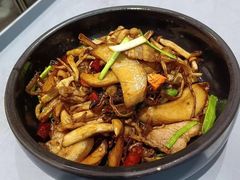 -闫府私房菜(经四路万达店)