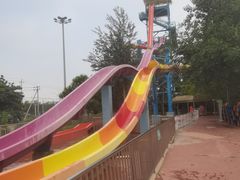 -欢乐水魔方水世界