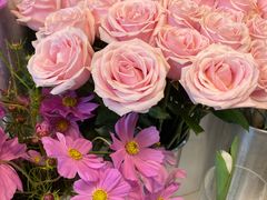 -怡花宜木鲜花店(朝阳路店)