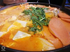 部队火锅-唯成•韩国炭火烤肉 유성고기