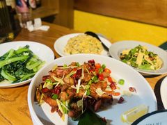 -蜗牛的家旅行主题云南菜餐厅.小酒馆(护国寺店)