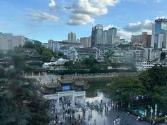 -包整·丝娃娃(一览甲秀楼风景店)