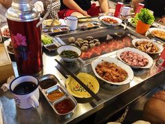 黄蚬子-马路牙子烧烤音乐酒馆(望京店)